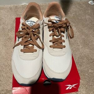 NWT Reebok Women's Classic AZ Shoes Luxe Grey/Pink Clay/Shadow / 10.5